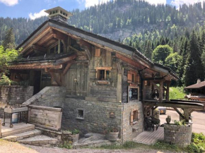  La Grange à Germaine  Монтрион
